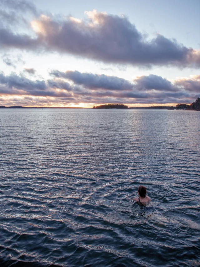 Sininen ja valkoinen 🇫🇮

Hyvää syntymäpäivää rakas itsenäinen Suomi 💙🤍 

#suomifinland #kylmävesiuinti