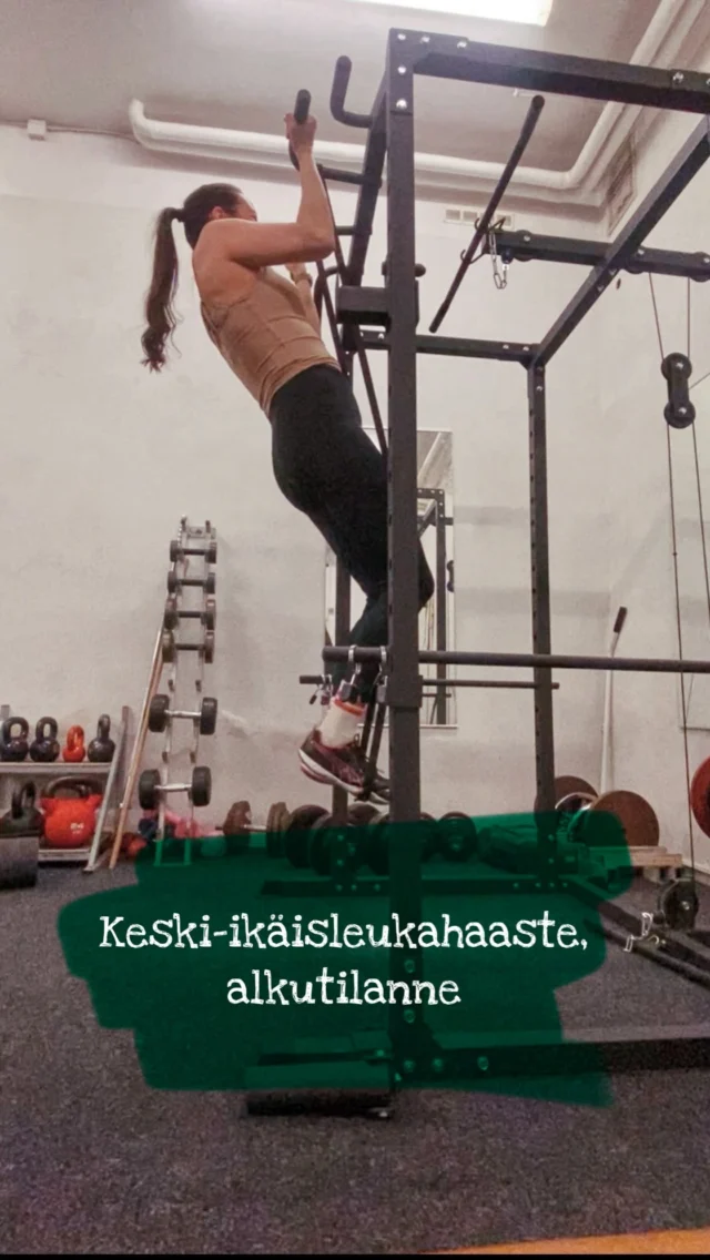 Keski-ikäisleukahaaste 💪

Aivan hitonmoista räpellystä ja sisu korvaa taidon, mutta sellaista tää mun elämä tuppaa olemaan 😎Vuoden loppuun mennessä mä kuitenkin sen saan, elämäni ekan leuan keski-ikäisenä, ilman apukumpparia.

#leuanveto #sportti #punttisali #hyvinvointi #keskiikä